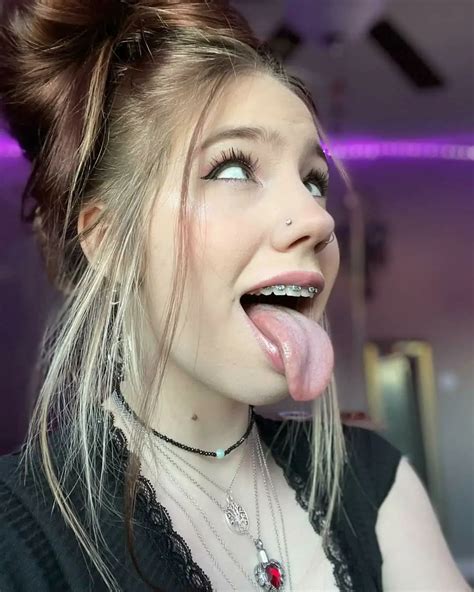 blonde ahegao porn|Blonde Girl Ahegao Porn Videos 